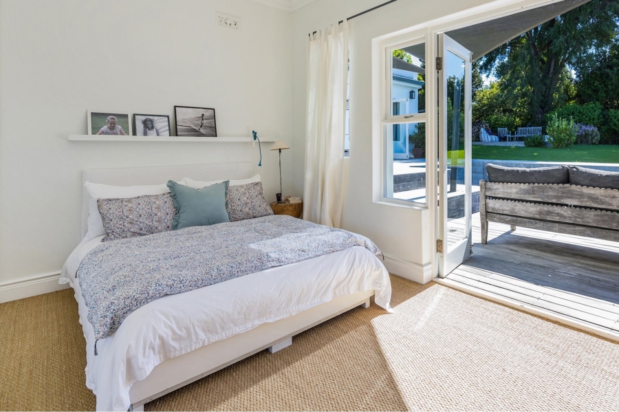 4 Bedroom Property for Sale in Constantia Western Cape